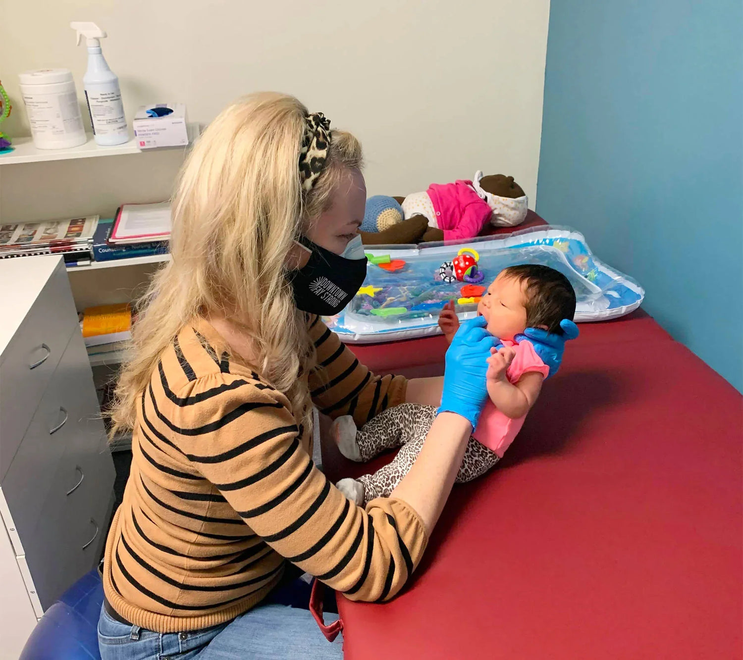 Breastfeeding & Postpartum Expert Highly Recommends Otteroo