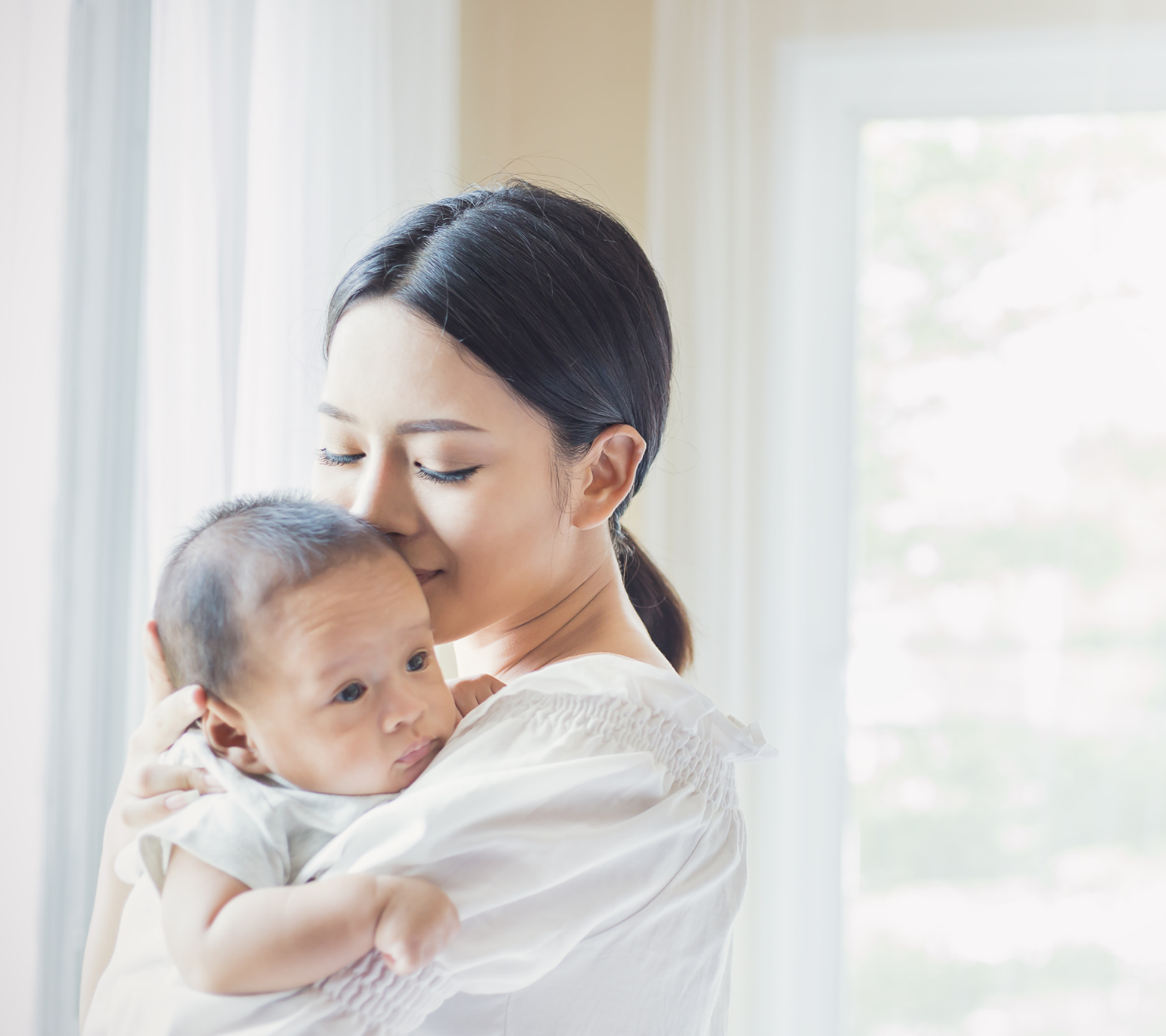 How to Play With Your Newborn: Building Connection and Development Through Early Play