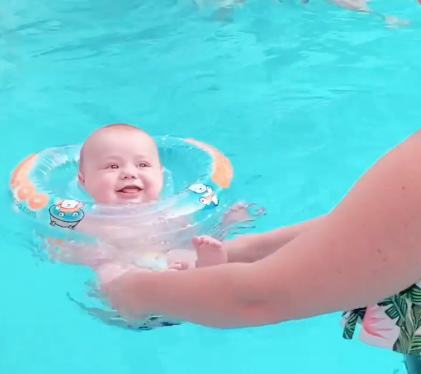 Can Water Play Calm Babies? Here’s How, According to Science